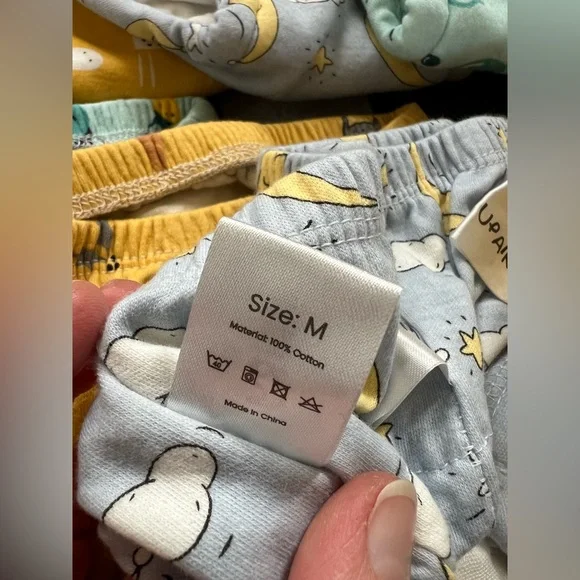 UpAiry Kids Printed Training Pants - Picture 6 of 7